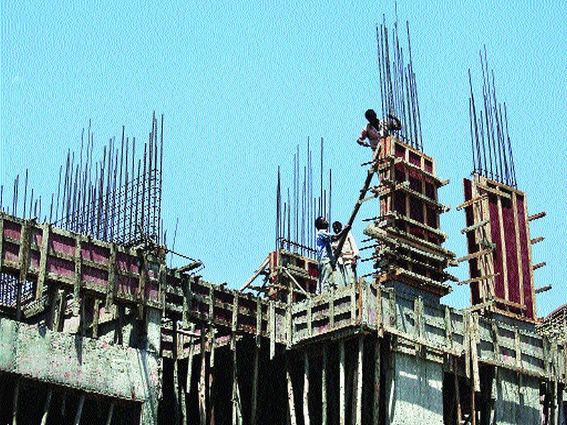 Slum redevelopment strategy ineffective; Hiranandani's opinion | झोपडपट्टी पुनर्विकासाचे धोरण कुचकामीच; हिरानंदानी यांचे मत