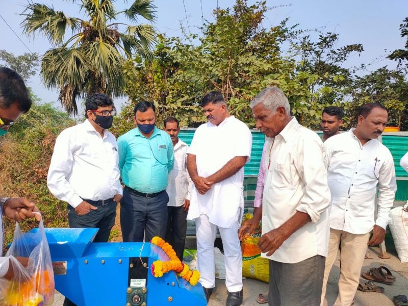 Shivkar Gram Panchayat to prepare organic manure from waste | शिवकर ग्रामपंचायत तयार करणार कचऱ्यापासुन सेंद्रिय खत; प्रकल्प राबविणारी जिल्ह्यातील पहिली ग्रामपंचायत 