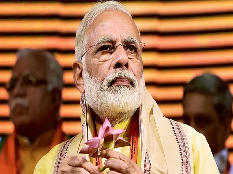 Tamil Nadu farmer builds temple for PM Narendra Modi | नमो नम:! शेतकऱ्यानं 1 लाख रुपये खर्चून उभारलं नरेंद्र मोदींचं मंदिर