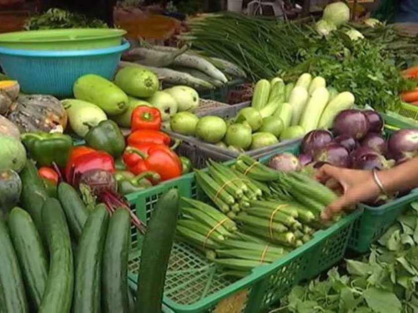 Vegetable prices decreased by fifty percent; Consolation to customers | भाजीपाल्याचे दर आले निम्म्यावर; ग्राहकांना मोठा दिलासा