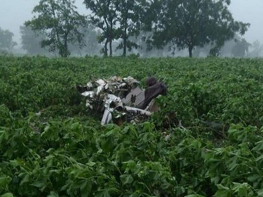 Trainee plane crashes in Telangana; Two pilots killed | तेलंगणामध्ये प्रशिक्षणार्थीं विमान कोसळले; दोन पायलट ठार