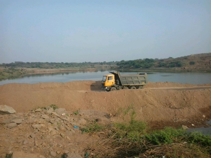 FIR lodged in Jigaon irrigation project scam in Buldana district | बुलडाणा जिल्ह्यातील जिगाव सिंचन प्रकल्प गैरव्यवहारात एफआयआर