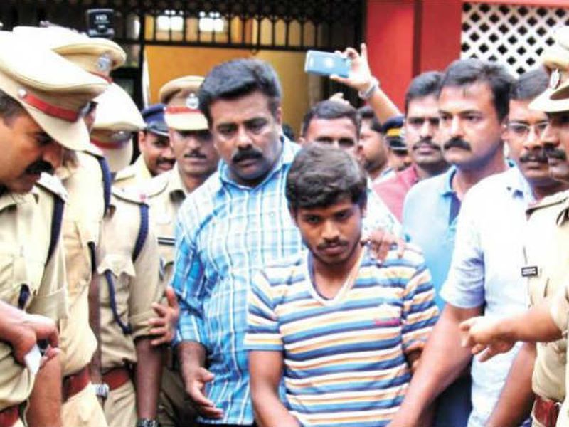 Emiruel Islam accused in rape and murder case in Kerala | केरळमधील चर्चित जिशा बलात्कार आणि हत्या प्रकरणी आरोपी अमीरुल इस्लामला मृत्यूदंडाची शिक्षा