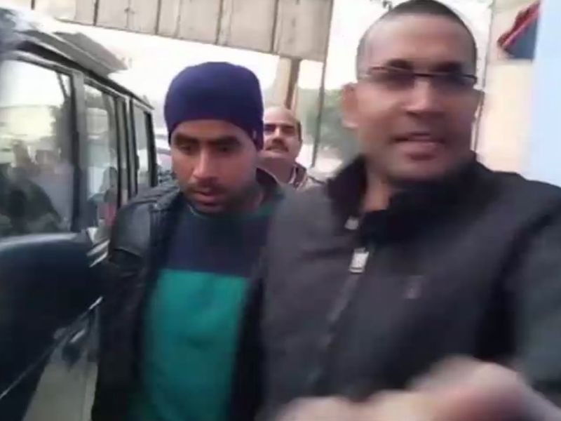 Bulandshahr riots: Detained Jawan Jitendra Malik arrested | बुलंदशहर दंगल : संशयित जवान जितेंद्र मलिक ताब्यात