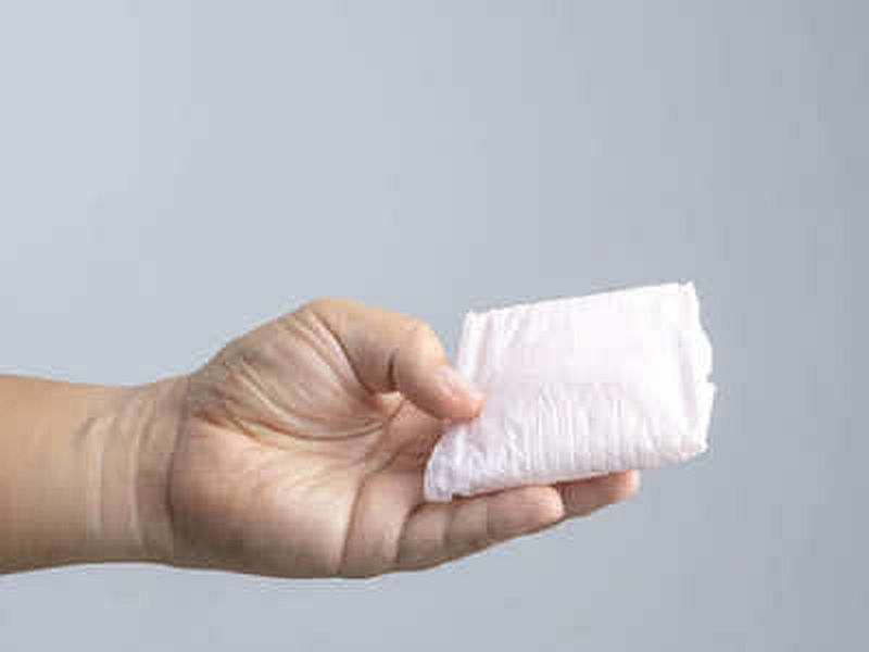 Now reusable sanitary napkins; Leader of the Teacher Army | आता मिळणार पुनर्वापरयोग्य सॅनिटरी नॅपकिन; शिक्षक सेनेचा पुढाकार