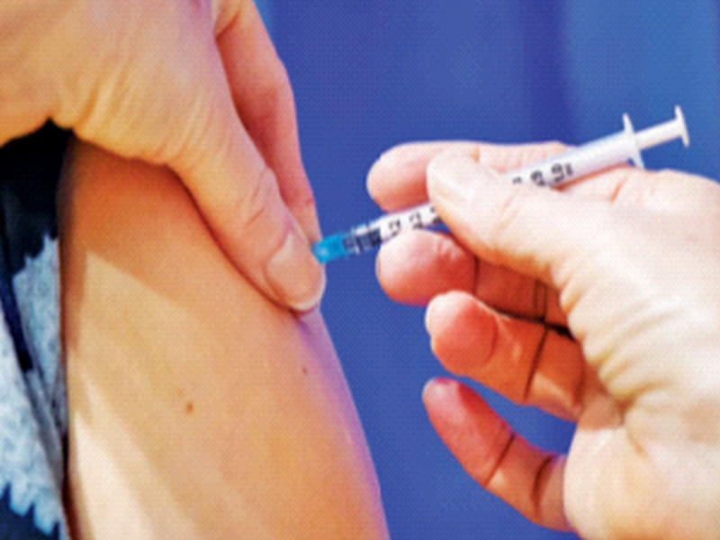 Get vaccinated, avoid cancer risk; Prevention of cervical cancer is possible | लस घ्या, कर्करोगाचा धोका टाळा; गर्भाशय मुखाच्या कर्करोगाचा प्रतिबंध शक्य