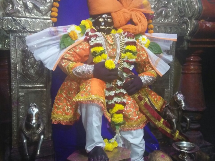Kolhapur: The beginning of the khate of Shrikhetra Jyotiba, on the devotees of Lord Shiva in western Maharashtra | कोल्हापूर : श्रीक्षेत्र जोतिबाच्या खेट्यांना सुरवात, पश्चिम महाराष्ट्रासह कर्नाटकातील भाविक डोंगरावर