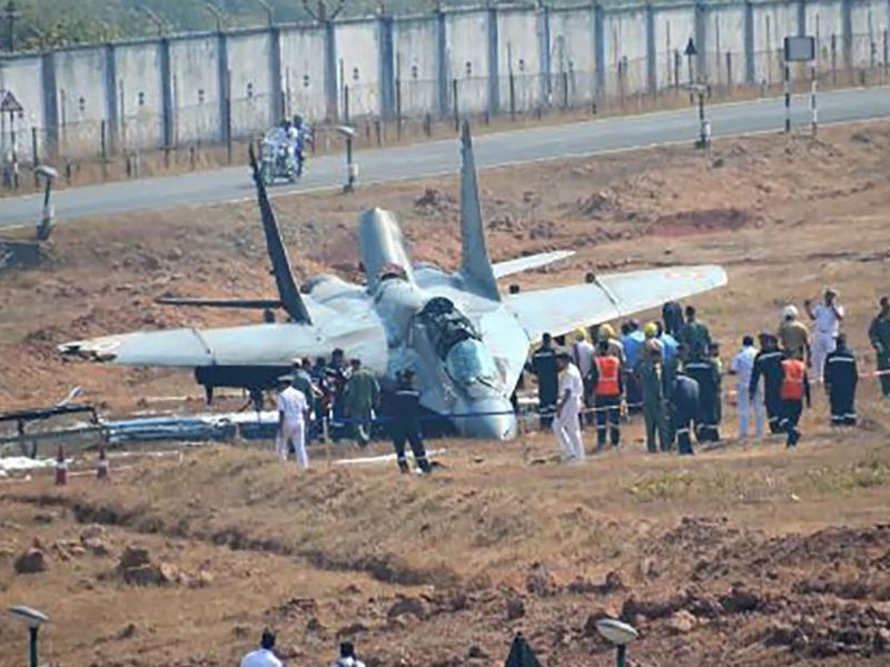 The body of a missing pilot of a crashed MiG-29K has been found at sea | दुर्घटनाग्रस्त ‘मीग २९के’ विमानातील बेपत्ता वैमानिकाचा मृतदेह सापडला समुद्रात