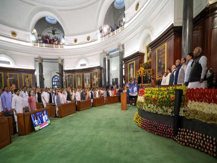 Politics Seen at ola parliament Farewell Ceremony; What happened in the central hall? | निरोप समारंभात दिसले राजकारण; सेंट्रल हॉलमध्ये काय काय घडलं?