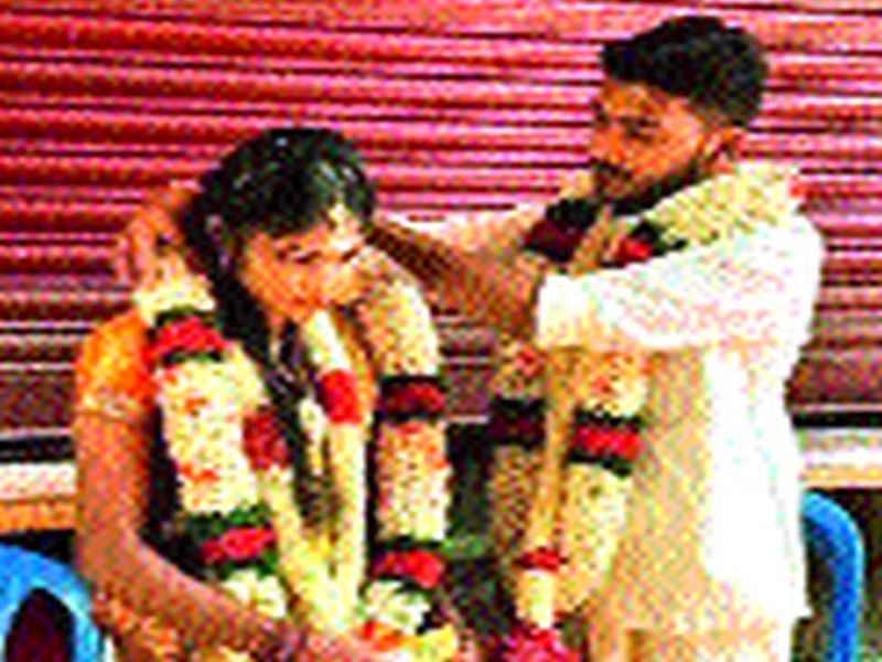 Marriage on the border of Tamil Nadu, Kerala | तमिळनाडू, केरळ सीमेवर विवाह