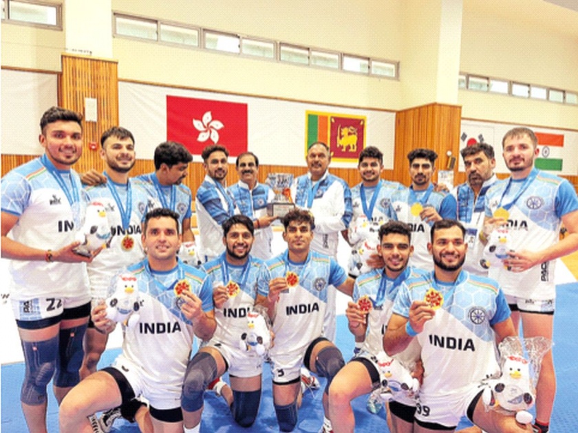 Asian Championship: India clinches eighth men's kabaddi title, beats Iran 42-32 | आशियाई अजिंक्यपद: भारताला पुरुष कबड्डीचे तब्बल आठवे विजेतेपद, इराणला ४२-३२ असे नमवले