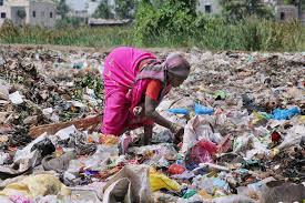 'Cleanliness'messenger Not a 'garbage' collect person | ‘कचरा’वाला’ नव्हे; ‘स्वच्छता’दूतच!