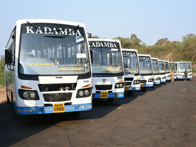 Maharashtra ST Strike : Kadamba bus service suspended in Goa | महाराष्ट्रातील एसटी संपाचा गोव्याला फटका, कदंबची बससेवा स्थगित