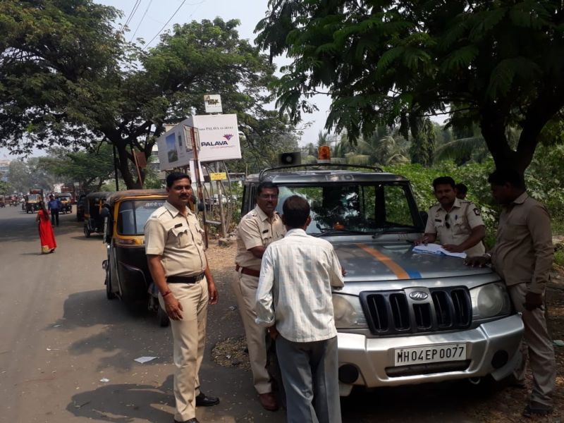 Action on 171 rikshaw in Kalyan RTO area | कल्याण आरटीओ क्षेत्रात १७१ रिक्षांवर कारवाई 