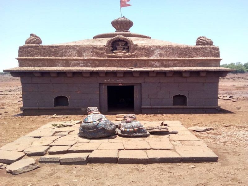 open of Pandhav since Temple in Bhatghar Dam | भाटघर धरणातील पांडवकालीन मंदिर पाण्याबाहेर
