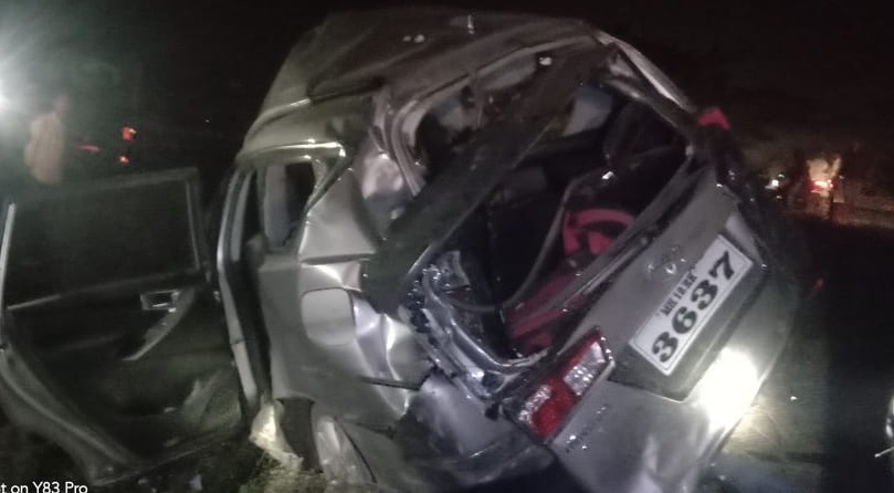 Four killed in road accident near Karad on Pune-Bangalore highway | पुणे-बंगळुरू महामार्गावर कराडजवळ भीषण अपघात, चौघांचा मृत्यू 