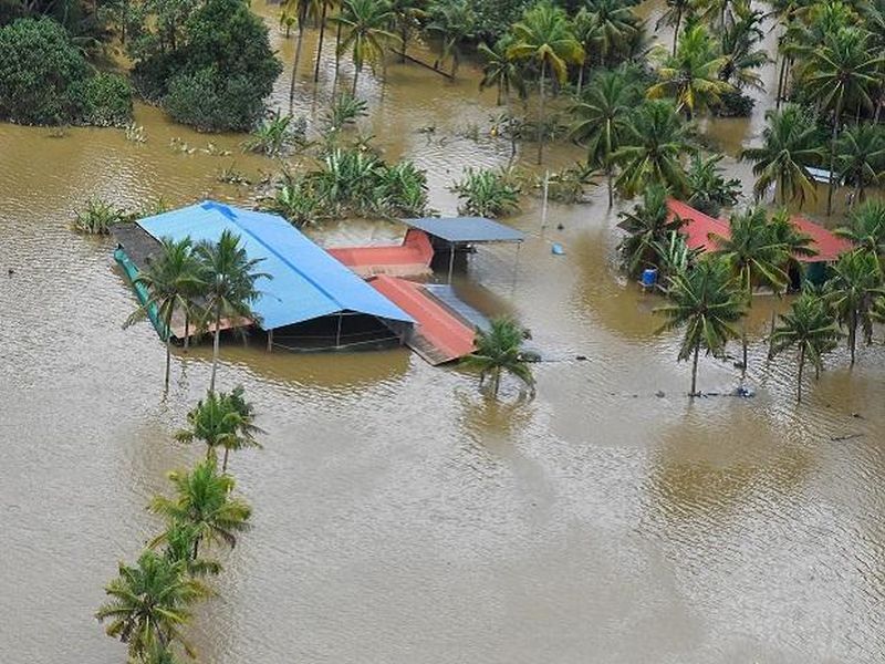 Kerala floods: Special financial assistance of Rs 2600 crore to Kerala | Kerala Floods: केरळला हवे २६०० कोटी रुपयांचे विशेष आर्थिक साहाय्य