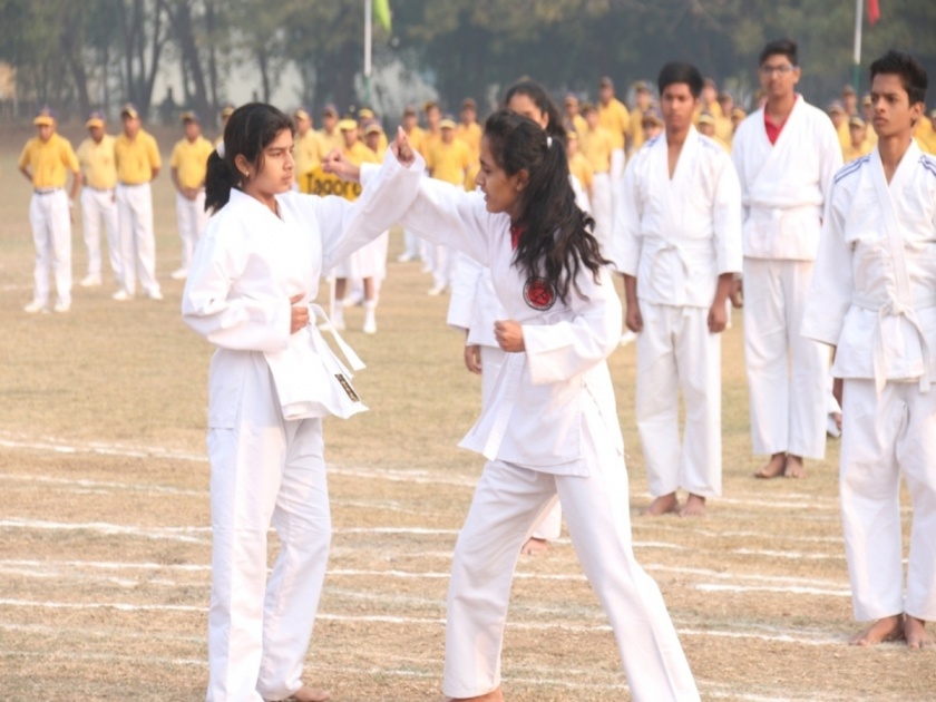 School girls in the state will also get karate training, instructions from the Education Commissionerate | राज्यातील शाळेतील मुलींनाही मिळणार कराटे प्रशिक्षण,शिक्षण आयुक्तालयाच्या सूचना