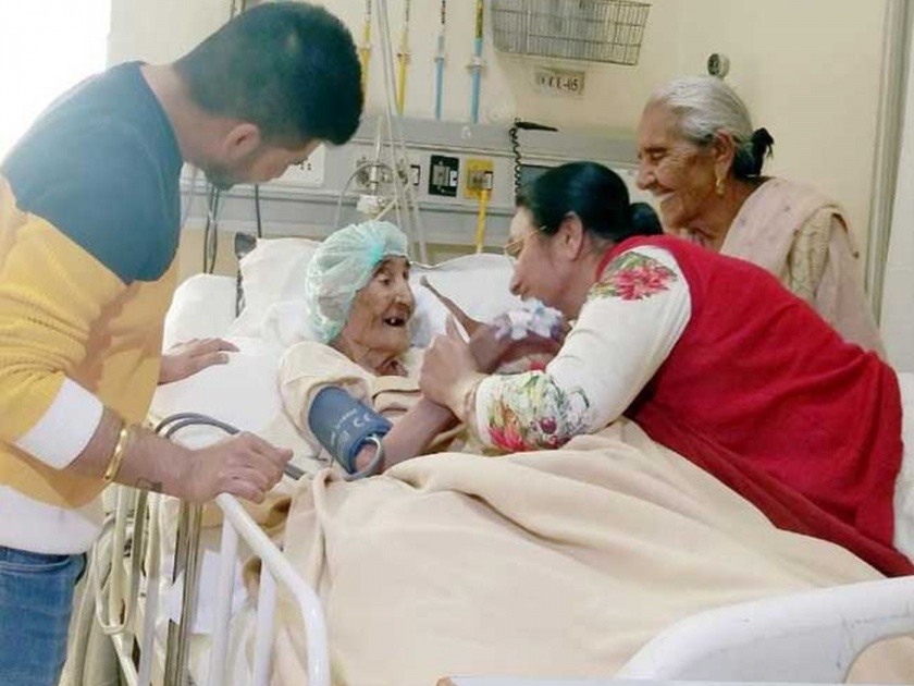 pacemaker implanted to 118 old women by operation in Ludhiana | 118 वर्षीय महिलेवर यशस्वी शस्त्रक्रिया, गिनीज रेकॉर्डमध्ये होणार नोंद 