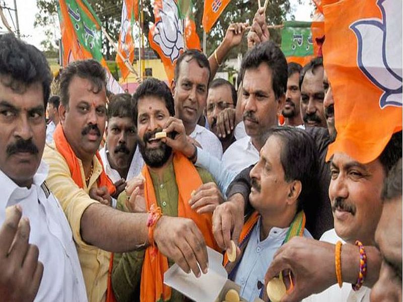 Karnataka Bypolls: BJP's Karnataka victory! | Karnataka Bypolls: भाजपचा कर्नाटकी विजय!