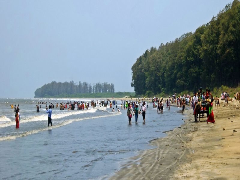 4 peoples died on Kelva beach | केळवा बीचवर चार पर्यटकांचा बुडून मृत्यू