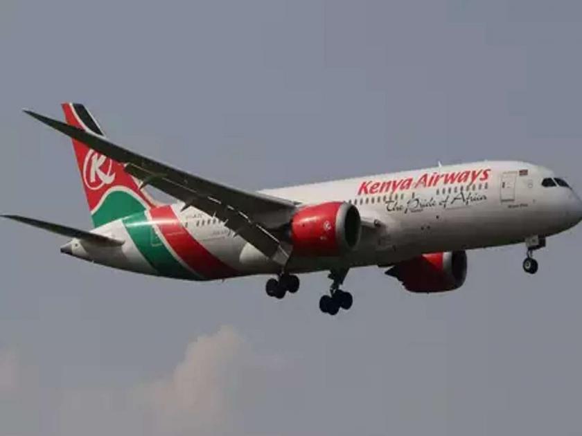 Man falls to death in London garden from Kenya Airways flight | विमानात लपून जाताना 'तो' 3500 फुटांवरून पडला अन् झालं होत्याचं नव्हतं 
