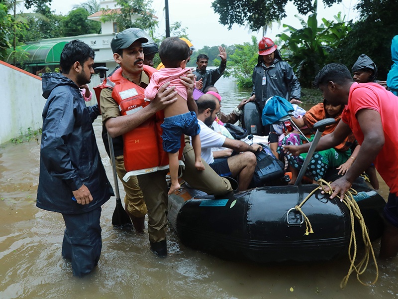Kerala rains killed 113; 29 civilians still missing | केरळात पावसाच्या बळींची संख्या ११३; अद्यापही २९ नागरिक बेपत्ता