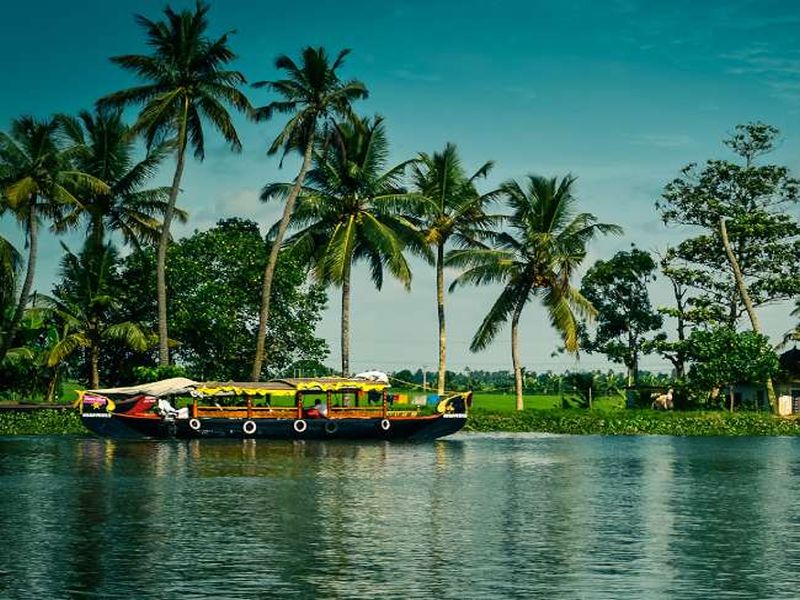 Adventures Places Near kochi, idukki, palakkad In Kerala ? How To Reach There? | केरळच्या 'या' ऑफबिट ठिकाणांवर लुटा निसर्ग आणि अ‍ॅडव्हेंचरचा आनंद!