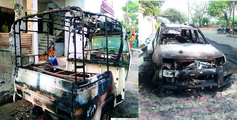 Khagam has raised the issue of 'Kabaddi' in city; Two vehicles were burnt! | खामगावात शहरातील ‘कबड्डी’चा वाद शिगेला; दोन वाहने पेटवली!