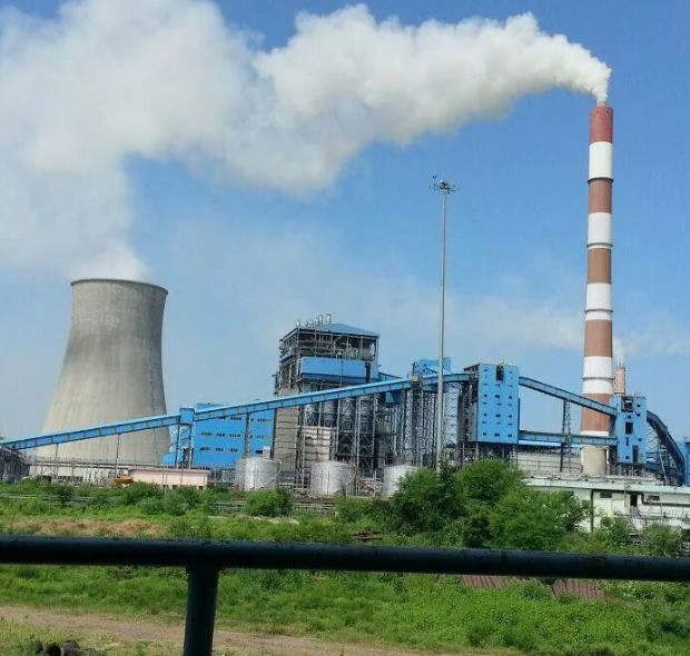 Record production at Khaparkheda, Parli power station | खापरखेडा, परळी वीज केंद्रात रेकॉर्ड उत्पादन