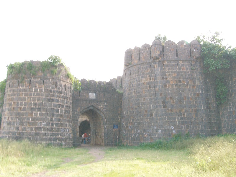 Kharda fort: 223 years of fighting for the Marathas victory victory | खर्डा किल्ला : मराठ्यांच्या विजयी शौर्यगाथा लढाईला २२३ वर्षे पूर्ण