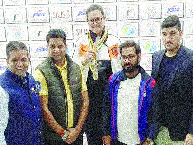 Sharwari has eight medals in shooting championships | शूटिंग चॅम्पियनशिपमध्ये शर्वरीला आठ पदके