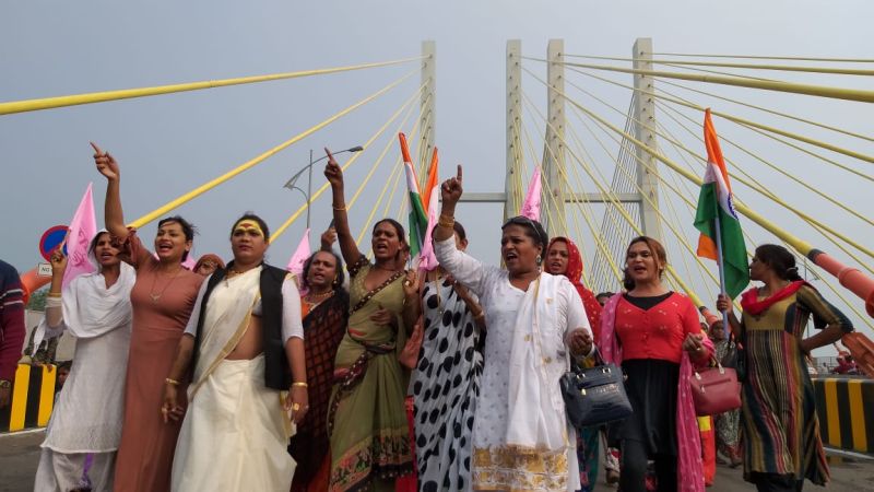 When will start Ramjula Part -2 ? Third gender's agitation in Nagpur | नागपुरातील रामझुला पार्ट-२ कधी सुरू करणार? तृतीयपंथीयांचे आंदोलन