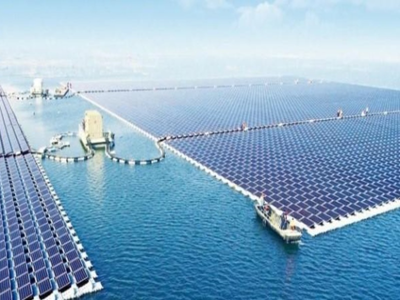 Solar power project to float in Jayakwadi; Information of Minister of State for Finance Bhagwat Karad | जायकवाडीमध्ये सौर ऊर्जा प्रकल्प तरंगणार; वित्त राज्यमंत्री भागवत कराड यांची माहिती