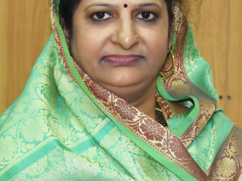 Kolhapur: NCP's Sarita More | कोल्हापूर : महापौरपदी राष्ट्रवादी काँग्रेसच्या सरिता मोरे