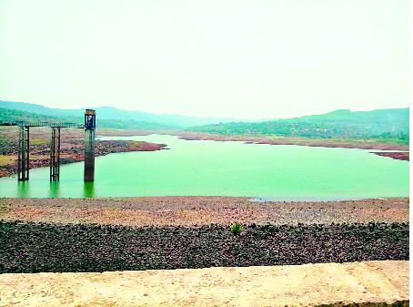 Wrong dam, the death of Chikotra! | चुकीचे धरण, चिकोत्रावासीयांचे मरण !