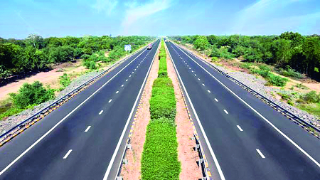 28 crores sanctioned for fourteen roads | चौदा रस्त्यांसाठी २८ कोटी रुपये मंजूर