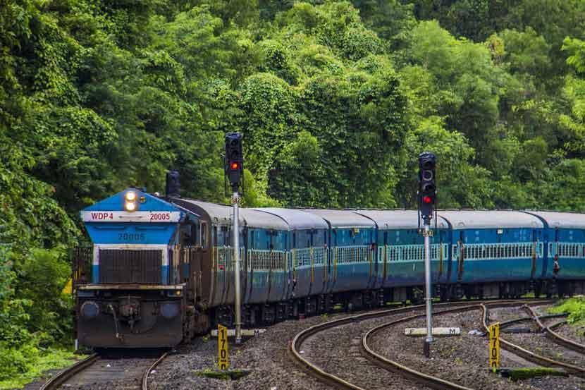 Konkankanya, Mandovi Express will be as comfortable as possible, traveling will be comfortable | कोकणकन्या, मांडवी एक्स्प्रेस नव्या रूपात, प्रवास होणार आरामदायी