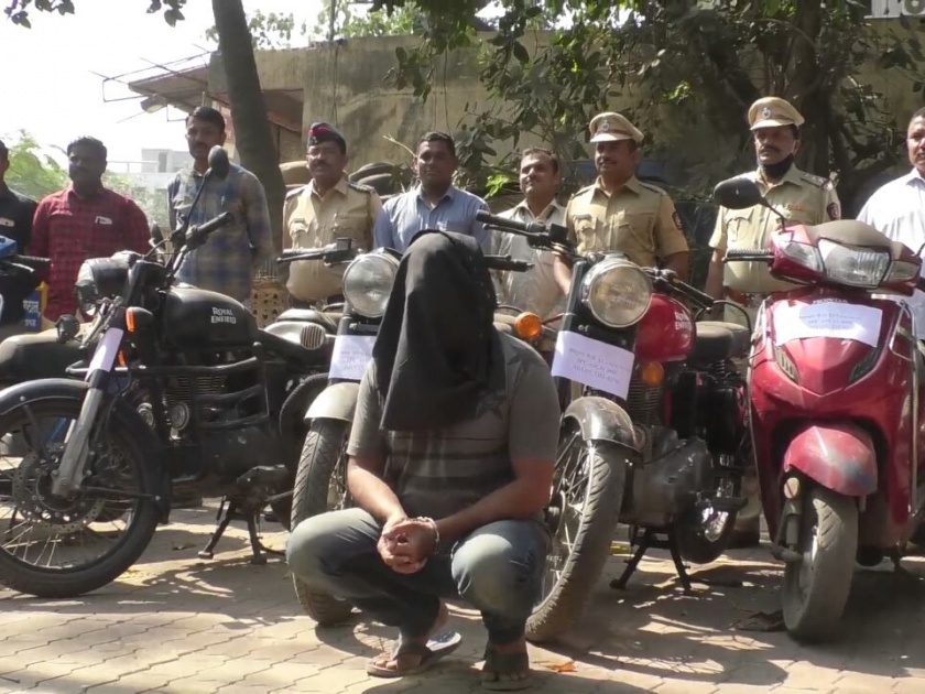 Sakha bhau pukke two-wheeler thief, seized 11 vehicles with 3 blank bullets in kalyan dombivali | सख्खे भाऊ पक्के चोर, नव्या कोऱ्या 3 बुलेटसह 11 गाड्या हस्तगत