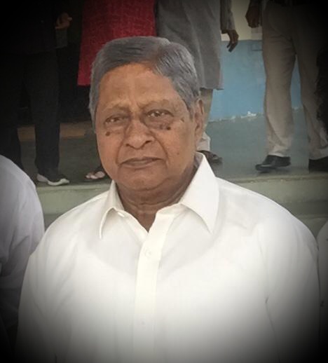 Former President of Natya Parishad Manohar Kuigade passes away | नाट्य परिषदेचे माजी अध्यक्ष मनोहर कुईगडे यांचे निधन