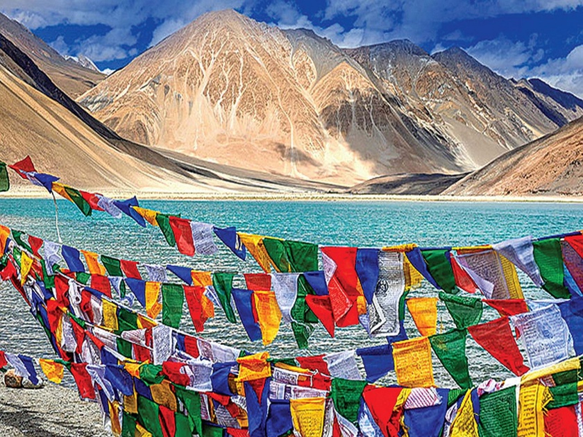 Fulfilled the wishes of Ladakhis; But Kargil wants to be different from Leh | लडाखवासीयांची इच्छा पूर्ण; परंतु कारगिलला लेहपासून व्हायचे आहे वेगळे