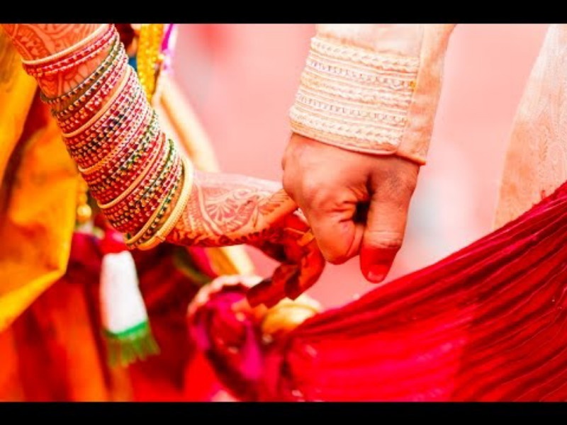 Held the wedding week in the Harman week: Ideal of the bride-groom of Bhandewadi | हरिनाम सप्ताहात बांधली लग्नगाठ : भांडेवाडीतील वधू-वरांचा आदर्श