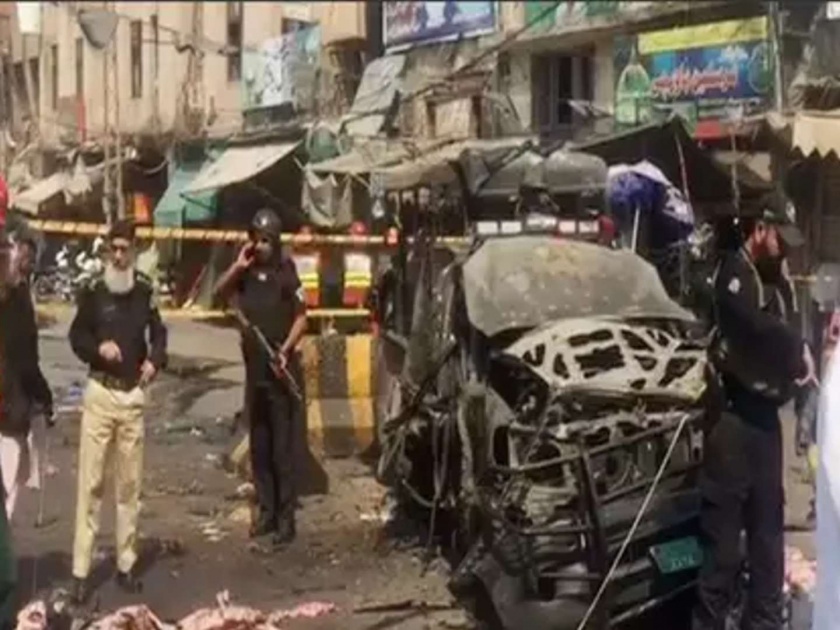 blast outside data darbar in lahore pakistan casualties feared | Blast In Pakistan: लाहोरमध्ये दाता दरबारच्या बाहेर स्फोट, पाच पोलीस कर्मचाऱ्यांसह आठ जणांचा मृत्यू, 18 जखमी