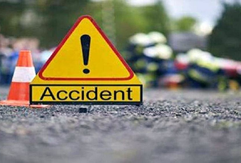 Two-wheelers collided head-on at Kondanyapur fork; Two killed, three injured | कौंडण्यपूर फाट्यावर दोन दुचाकी समोरासमोर धडकल्या; दोन ठार, तीन जखमी