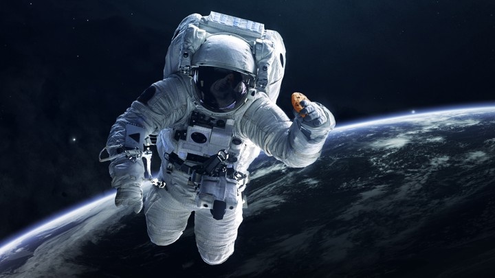 NASA investigates crime committed while in space | अंतराळात असताना केला गुन्हा, ‘नासा’ करतेय तपास