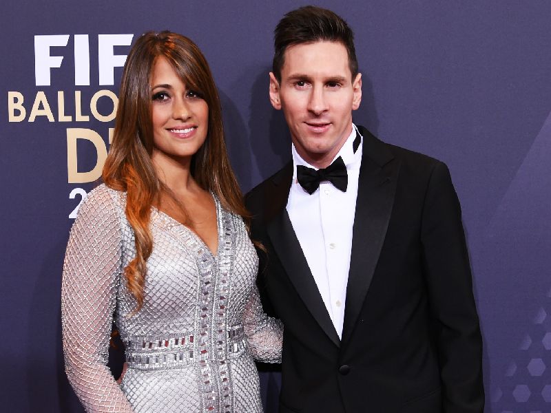 FIFA World Cup 2018 : Lionel Messi love story how his childhood friend Antonella Became his wife | FIFA World Cup 2018 : स्टार फुलबॉल खेळाडू लिओनेल मेस्सीची रोमांचक लव्हस्टोरी!