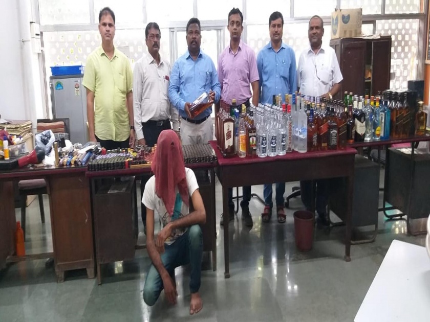 Stocks of fake liquor seized in Mumbai | धडक कारवाई!मुंबईत विदेशी बनावट मद्याचा मोठा साठा जप्त