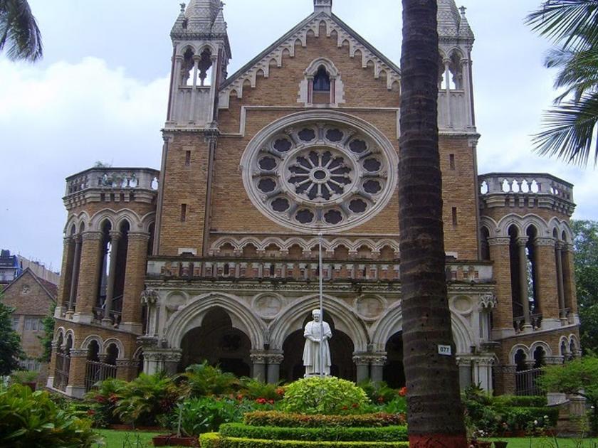 Post graduate students affected by Mumbai University's mismanagement | मुंबई विद्यापीठाच्या गलथान कारभाराचा फटका पदव्युत्तरच्या प्रवेशेच्छुक विद्यार्थ्यांना