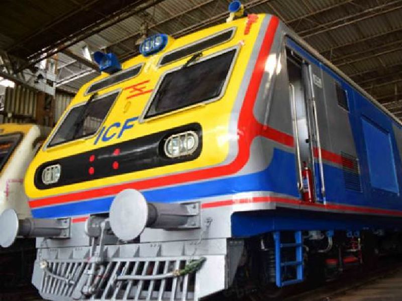 Special locomotive of railway employees canceled | रेल्वे कर्मचाऱ्यांची विशेष लोकल रद्द