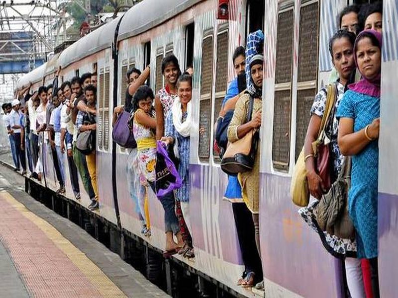  Train disrupted during Dadar-Parel | दादर-परळदरम्यान रेल्वे विस्कळीत